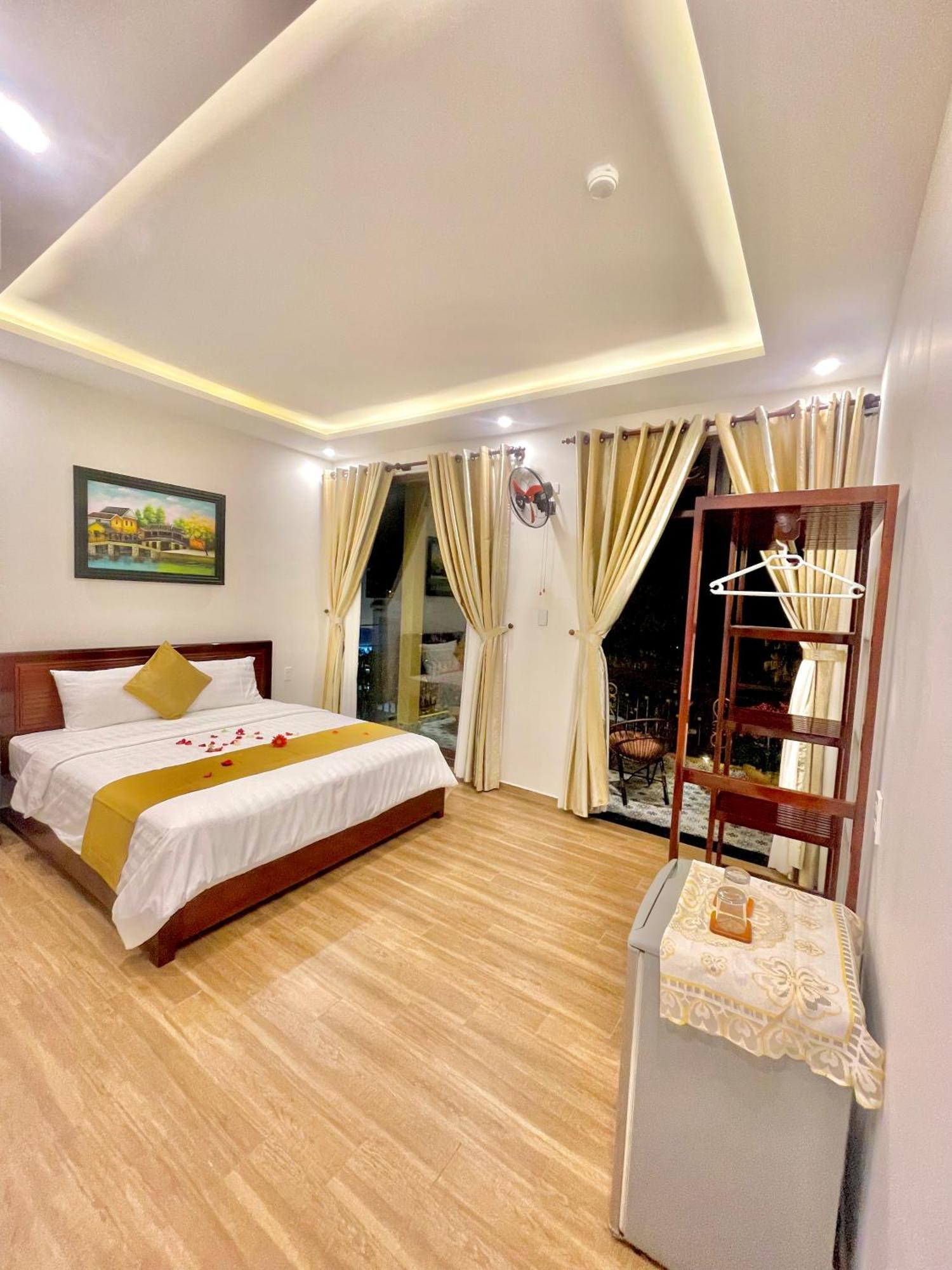 King Kong Homestay *